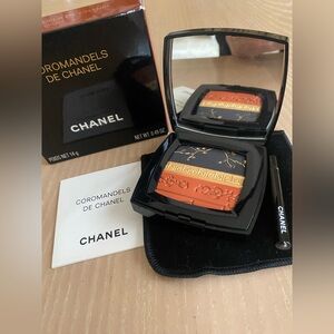 CHANEL Coromandels Eye Shadow Compact in Black, Gold & Orange